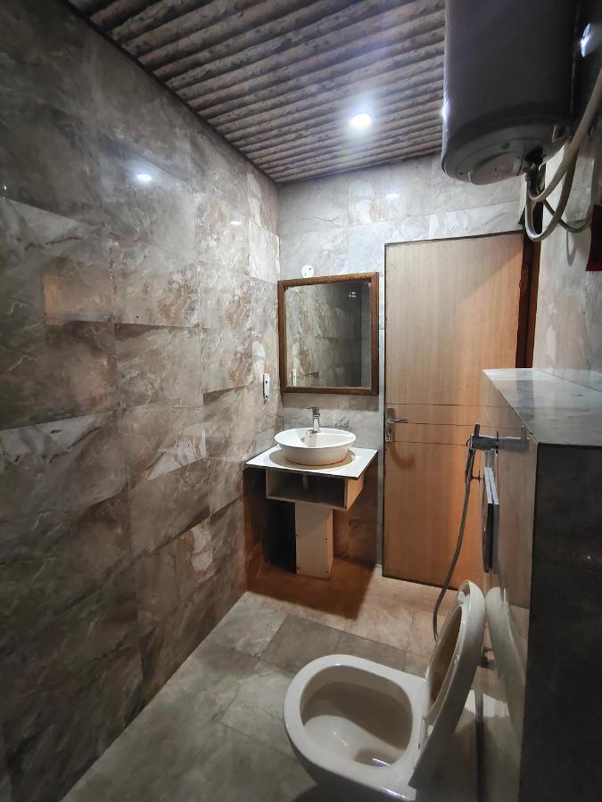 Mountain Zest-Simla Royale Near Mall Road-Free Pickup From Railway Station Simla Екстериор снимка