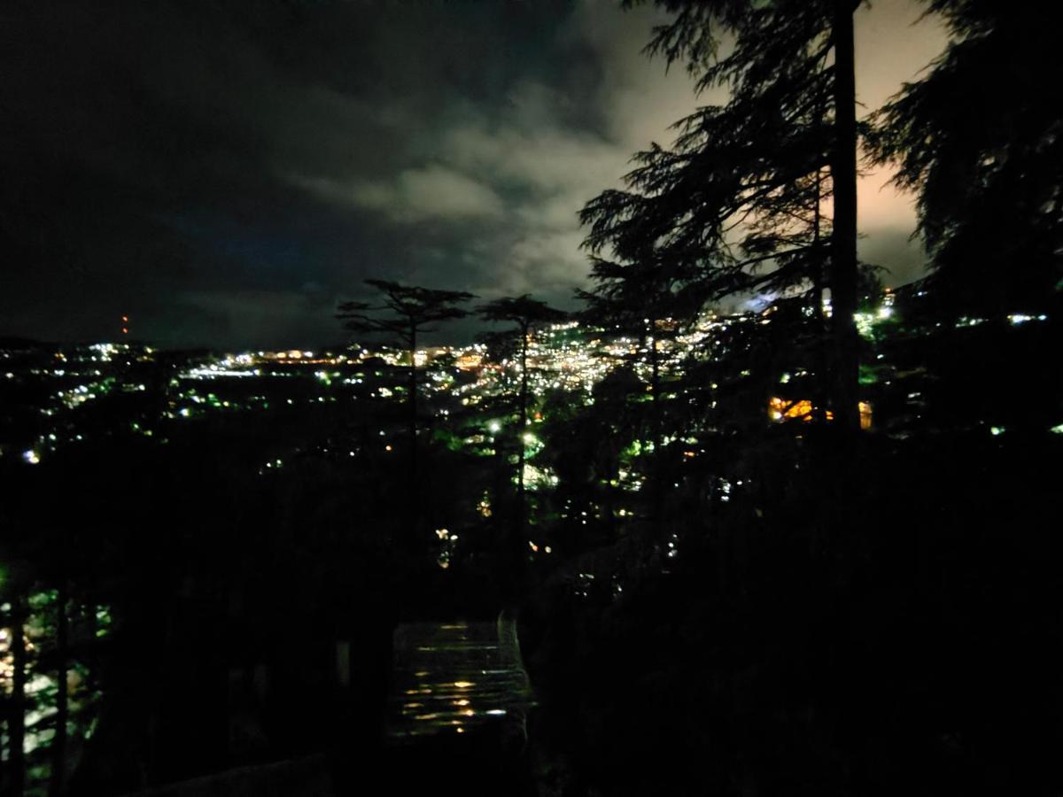 Mountain Zest-Simla Royale Near Mall Road-Free Pickup From Railway Station Simla Екстериор снимка