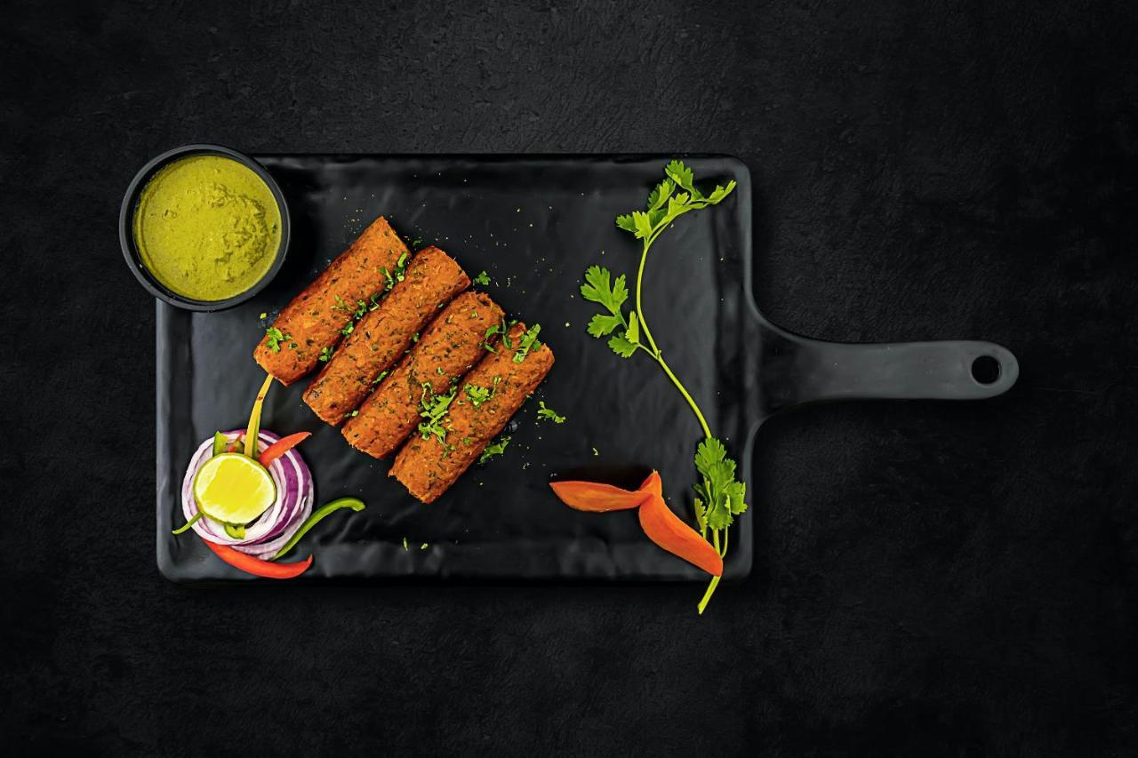 Mountain Zest-Simla Royale Near Mall Road-Free Pickup From Railway Station Simla Екстериор снимка