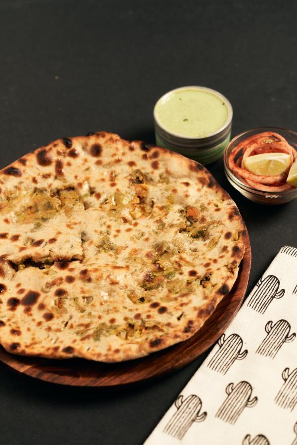 Mountain Zest-Simla Royale Near Mall Road-Free Pickup From Railway Station Simla Екстериор снимка